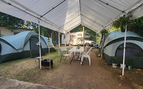 5 Minutes Walk Bio-Bay Stations-Restaurants - Beaches 212 Cll Acacia Rv Camper In Front